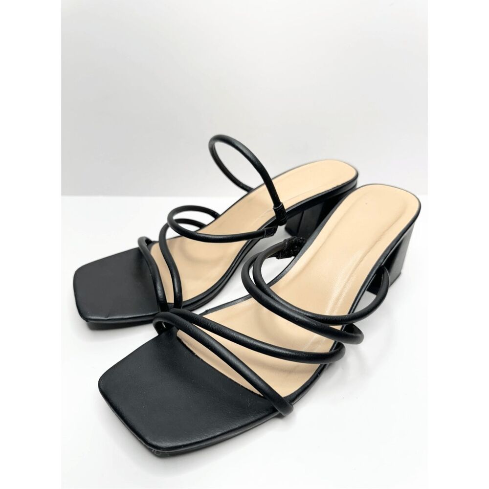 A‎ new day Sandals Strappy Black Block Heel Size 9.5 Square Open Toe - Picture 2 of 8